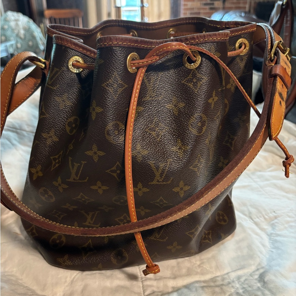 Louis Vuitton Brown Monogram petite Noe with Adjustable Strap